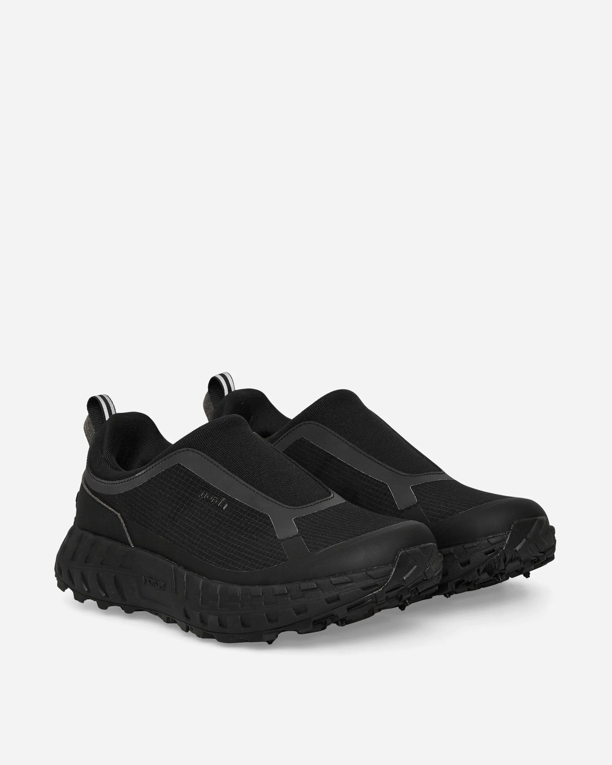 003 Sneakers Noir Profond