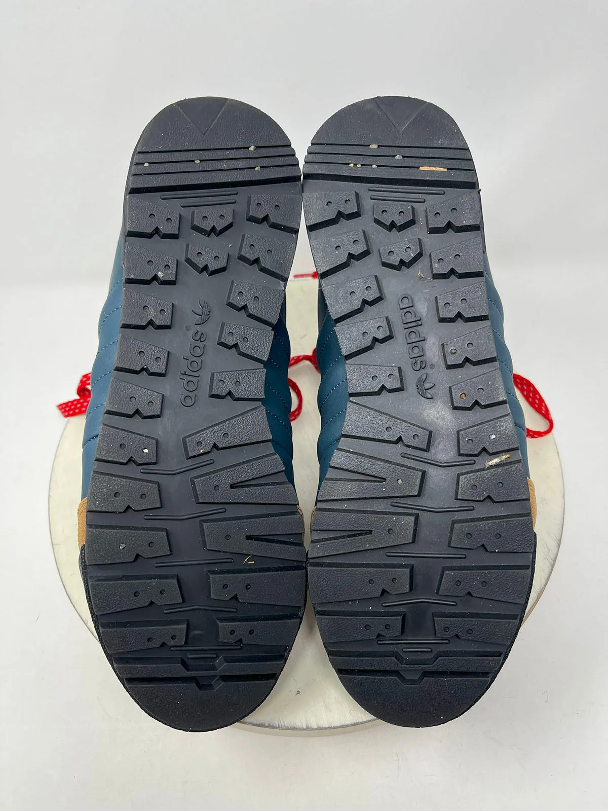 Chaussures de randonnée Adidas Taille 11 Bleu marine, Rouge et Beige
