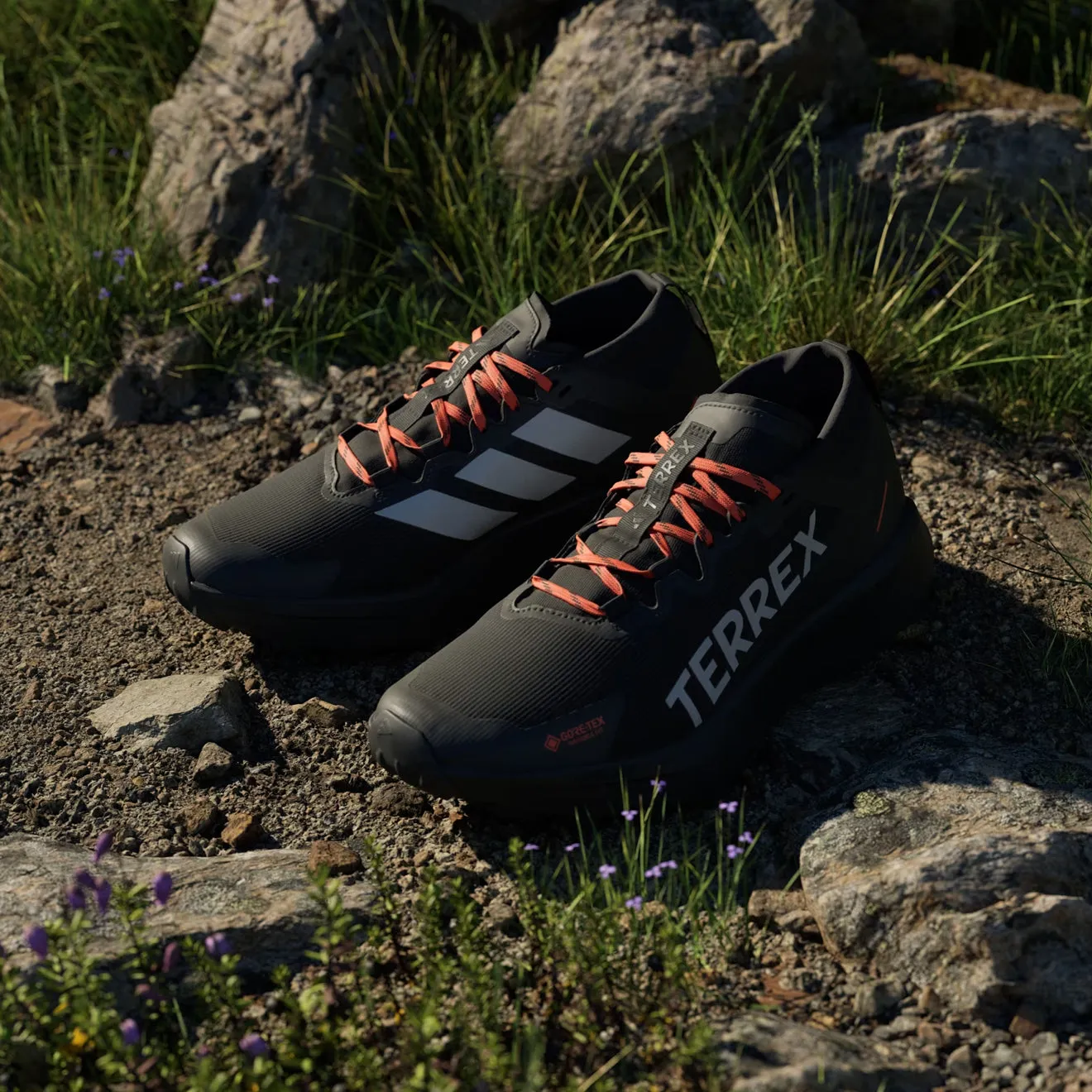Adidas Terrex Agravic GTX Chaussure de Trail Noir Fondamental / Gris / Orange Semi Impact