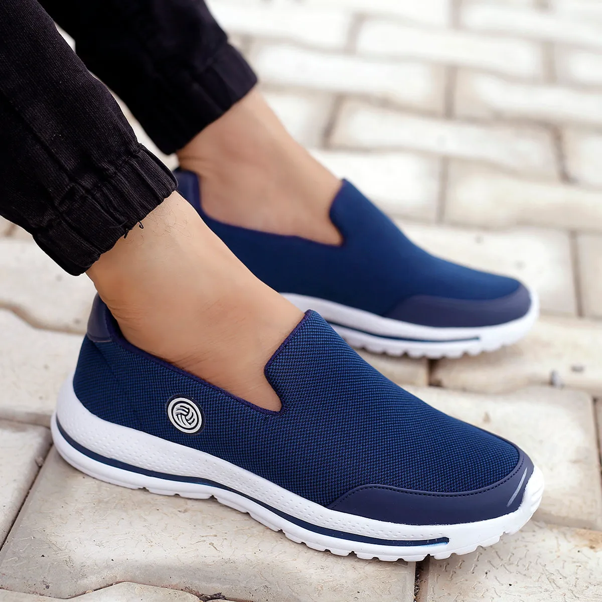 Chaussures de marche légères et confortables pour hommes Bacca Bucci