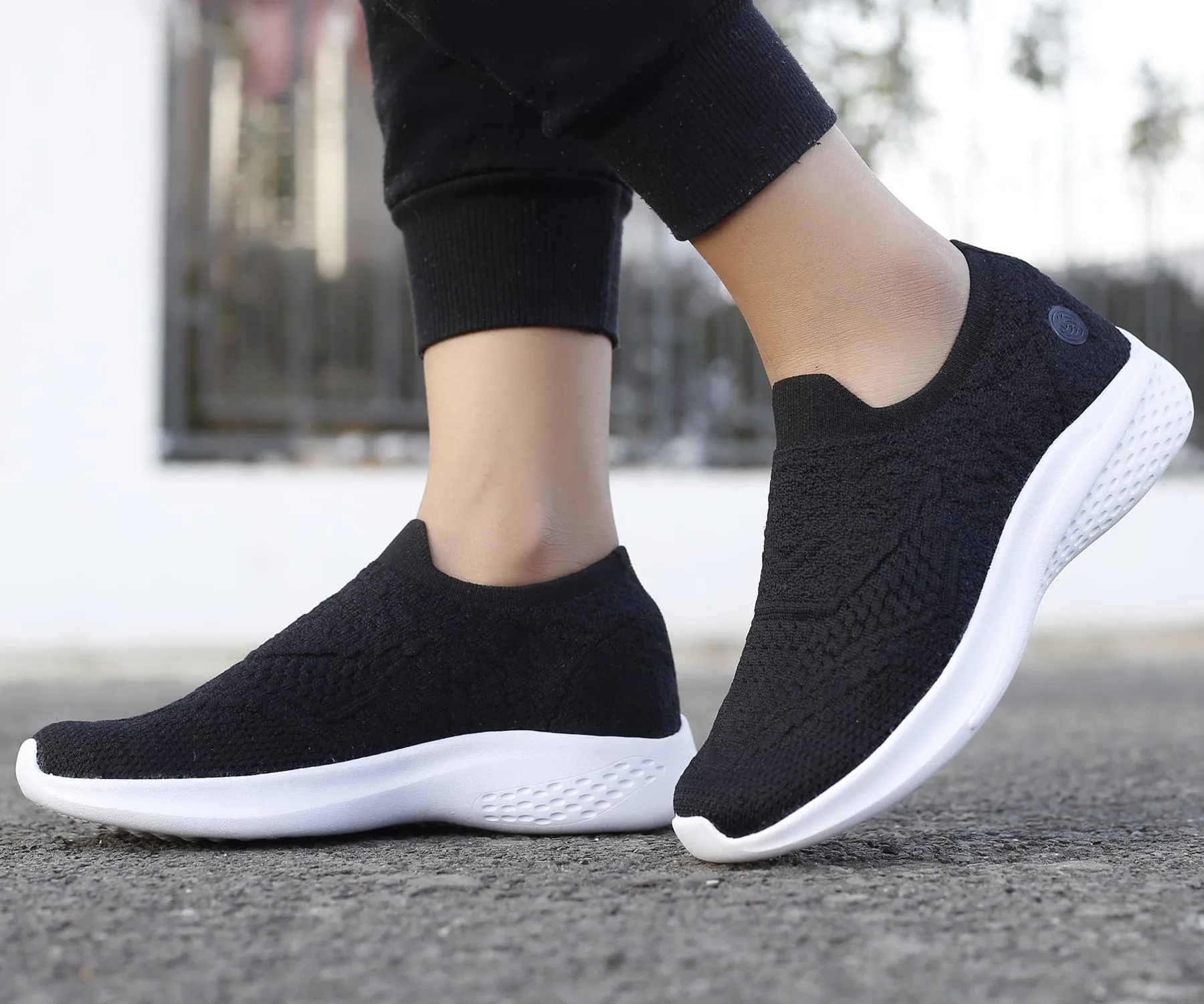Bacca Bucci Femme WALKER Slip-On Marche Respirant Mesh Chaussures de Sport Sneakers