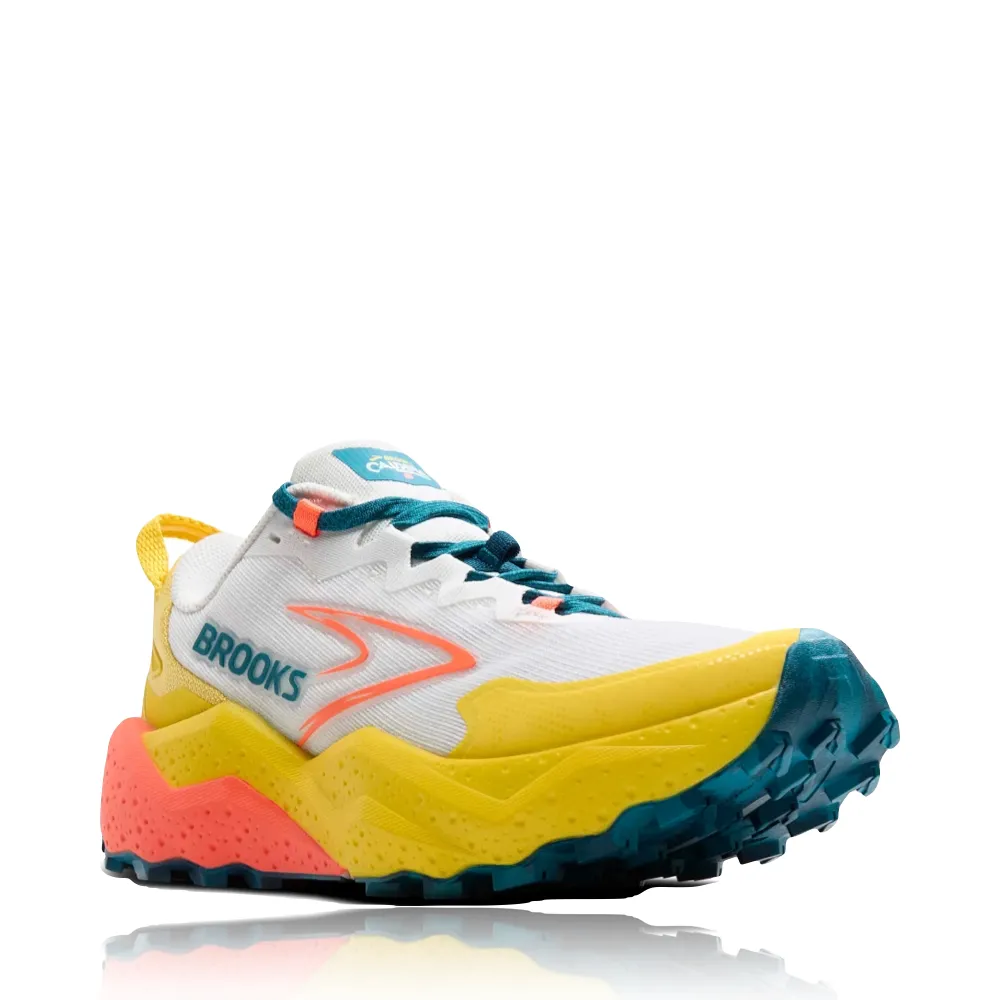 Brooks Women's Caldera 8 Sneaker en Bleu Nuancé/Coing/Flamme
