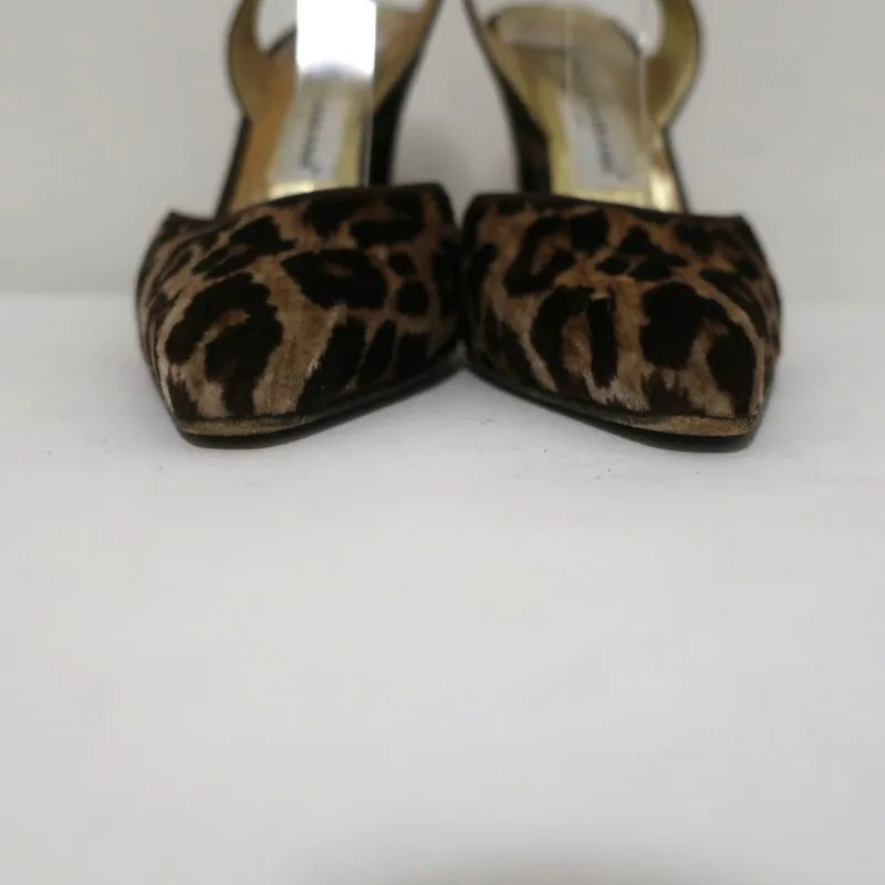 Dolce & Gabbana Escarpins à bride cheville en velours imprimé léopard taille 38 bout pointu talon