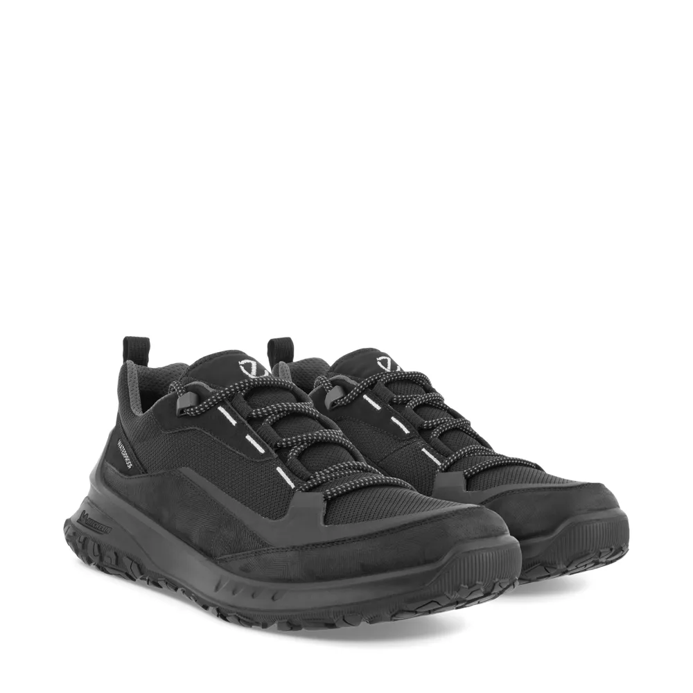 Chaussure basses imperméables ULT-TRN pour hommes en noir