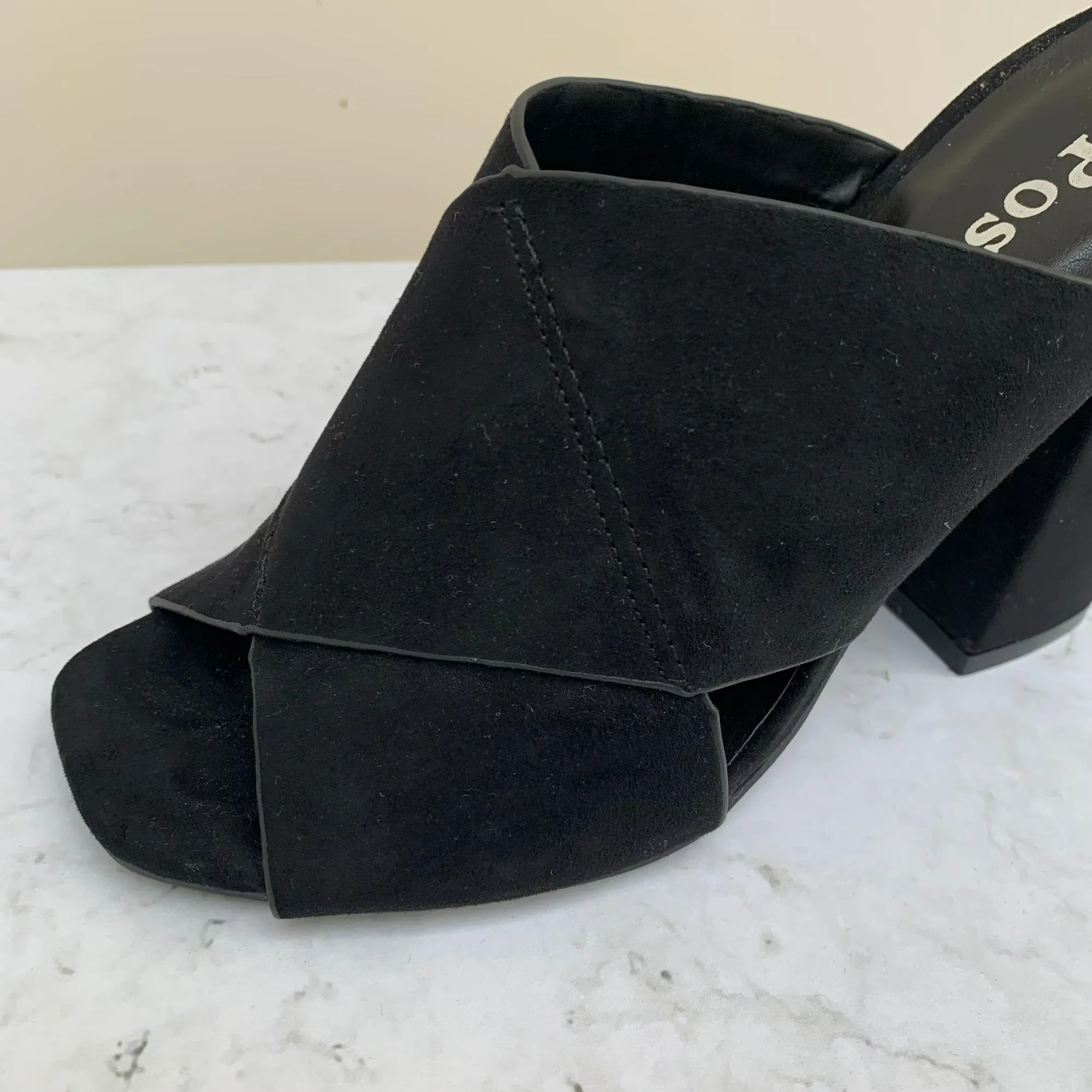 Footworks Mule à Talon Haut avec Lanières Croisées