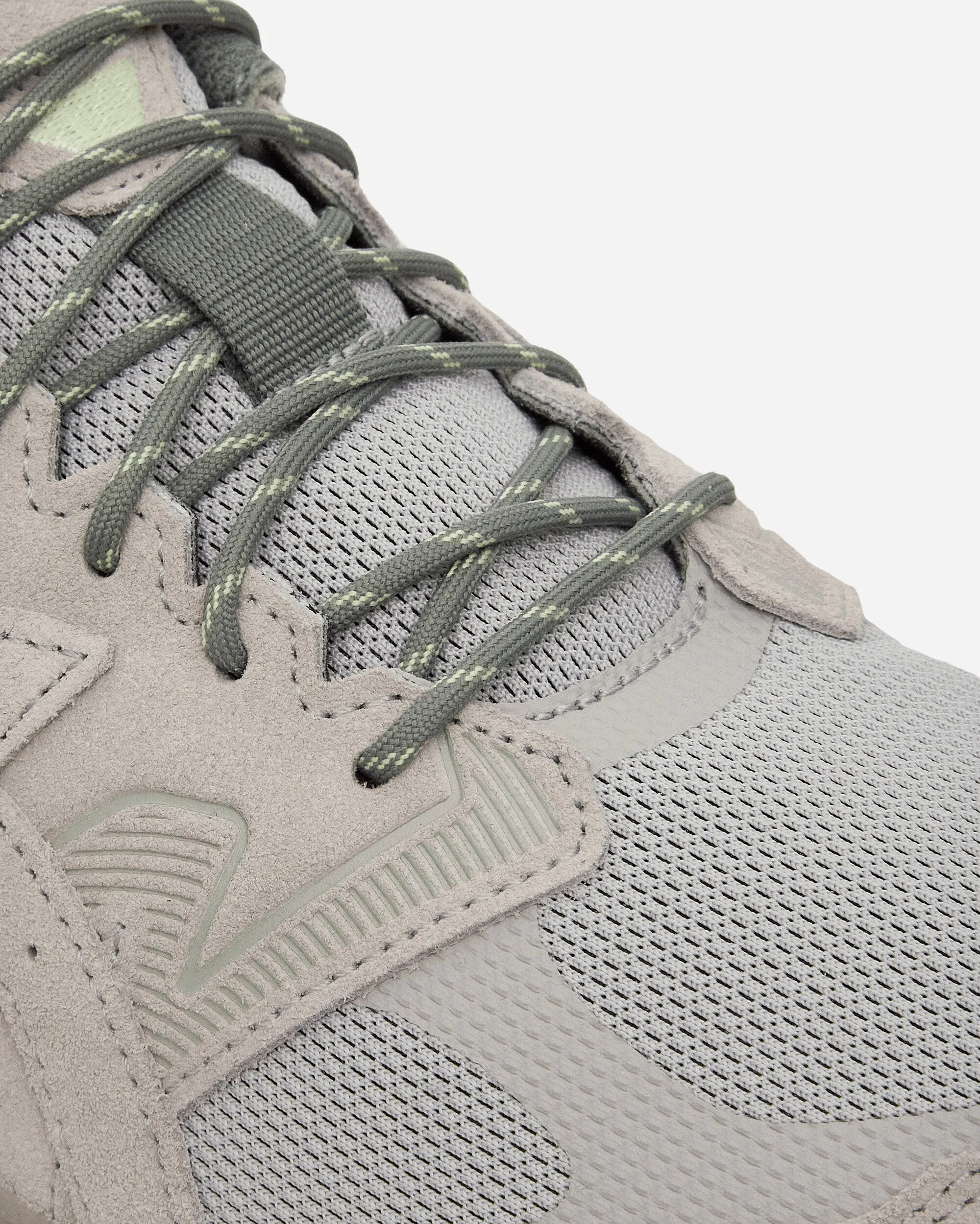 Baskets GEL-Terrain Gris Huître