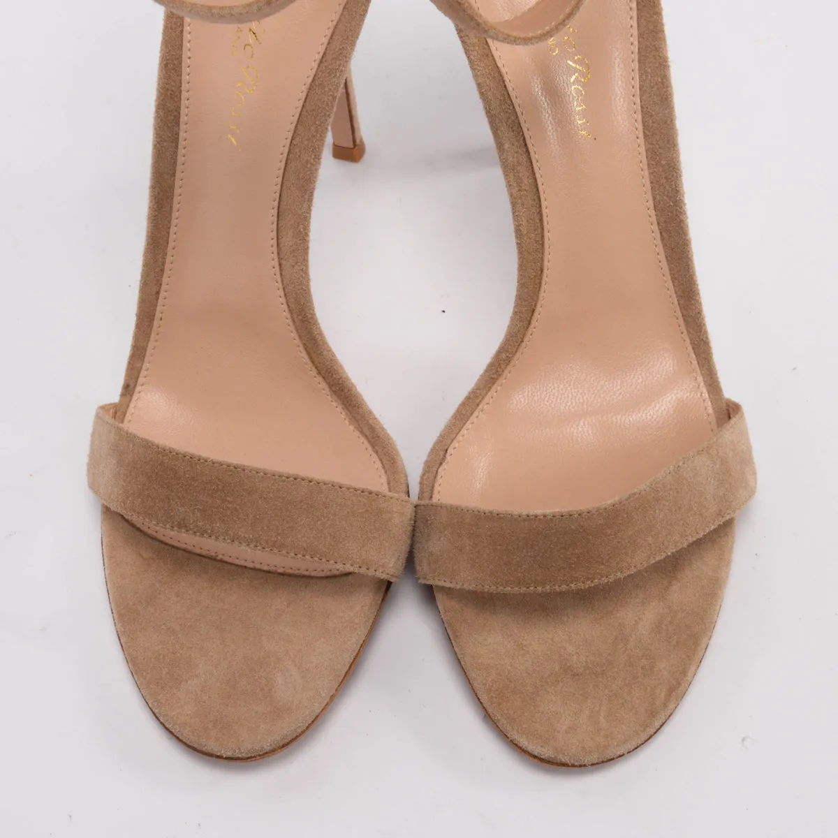 Gianvito Rossi Sandales Portofino 105 en daim beige taille 39