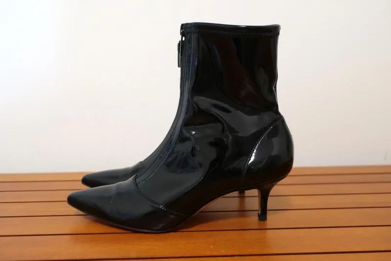 Bottes Gianvito Rossi à zip avant 55 en vinyle noir taille 36.5 à petit talon