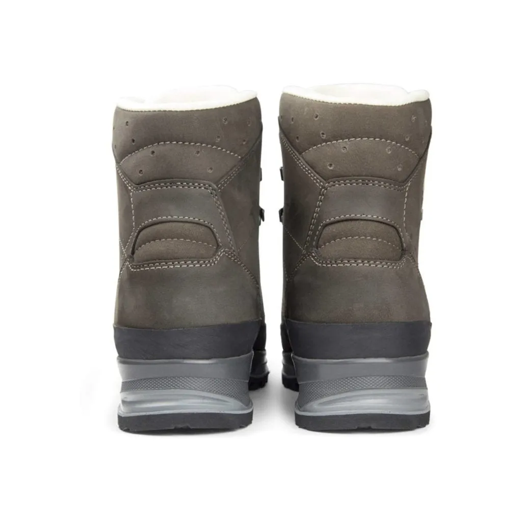 Chaussures de randonnée pour hommes Lowa Trekker en cuir Nubuck