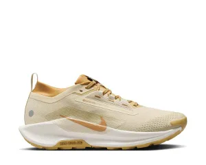 Nike Shoes Nike Pegasus Trail 5 Gore-Tex "Team Gold"