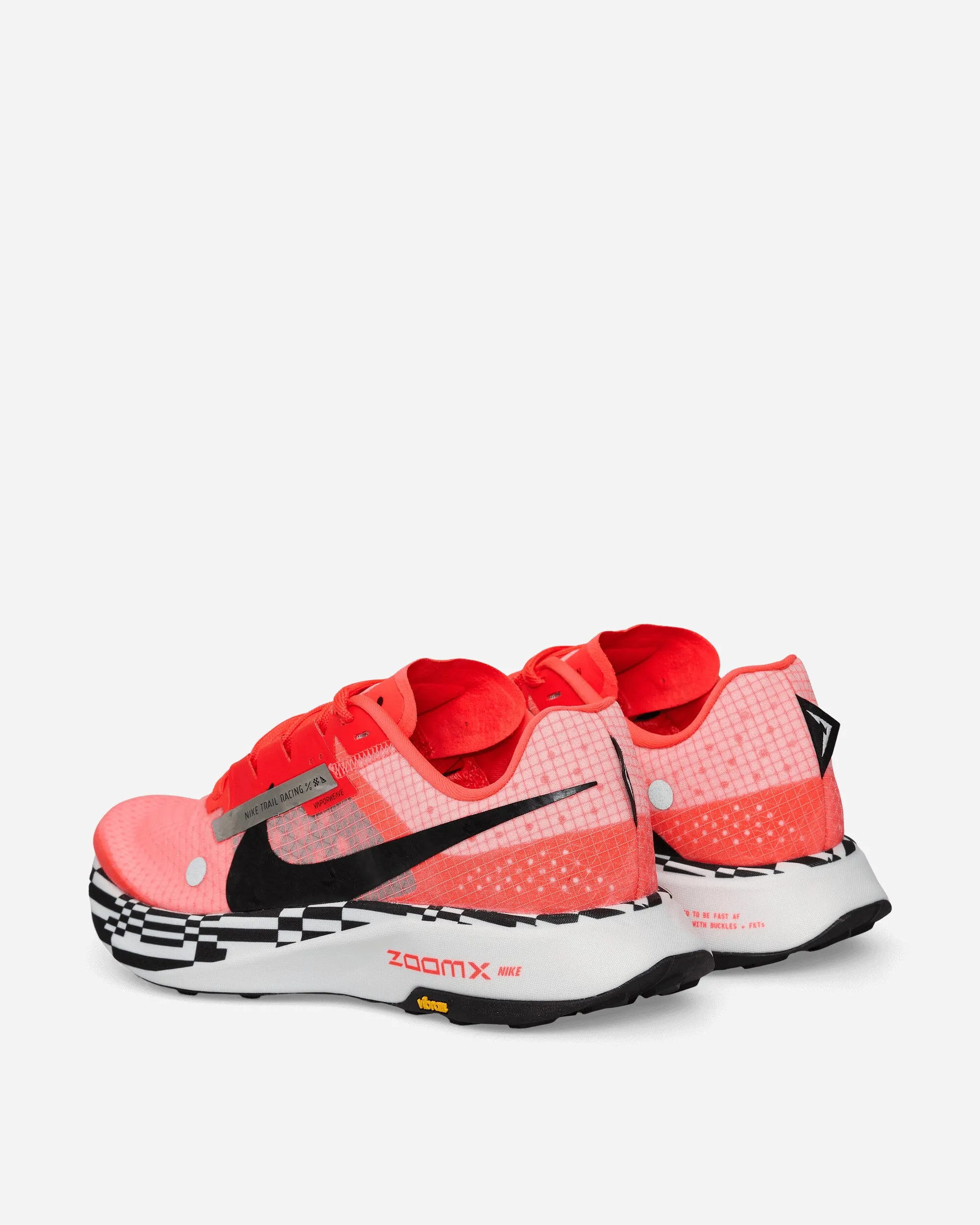 Baskets de course Ultrafly Trail Rouge Vif / Blanc / Noir
