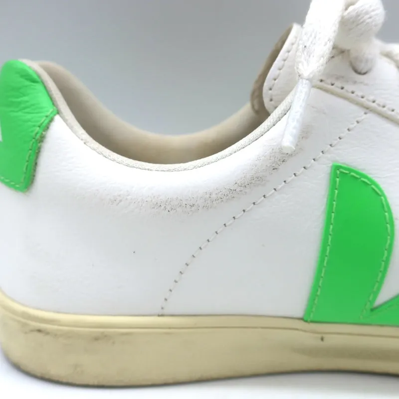 VEJA Esplar Logo Sneakers Basses en Cuir Blanc et Vert Absinthe Taille 38