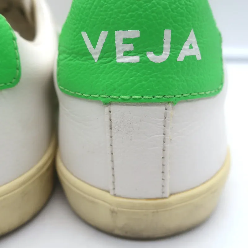 VEJA Esplar Logo Sneakers Basses en Cuir Blanc et Vert Absinthe Taille 38